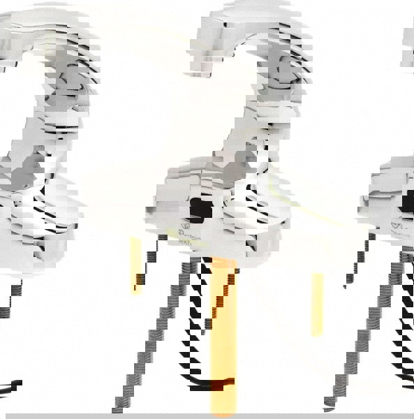 Deck Plate Mounted Faucet: 5